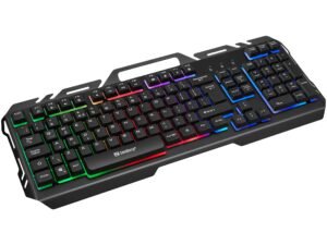 Sandberg IronStorm Keyboard es un teclado robusto con placa de metal en su base. Así se consigue el peso adecuado: el teclado se mantiene firme y no se desliza cuando el juego requiera una concentración y
